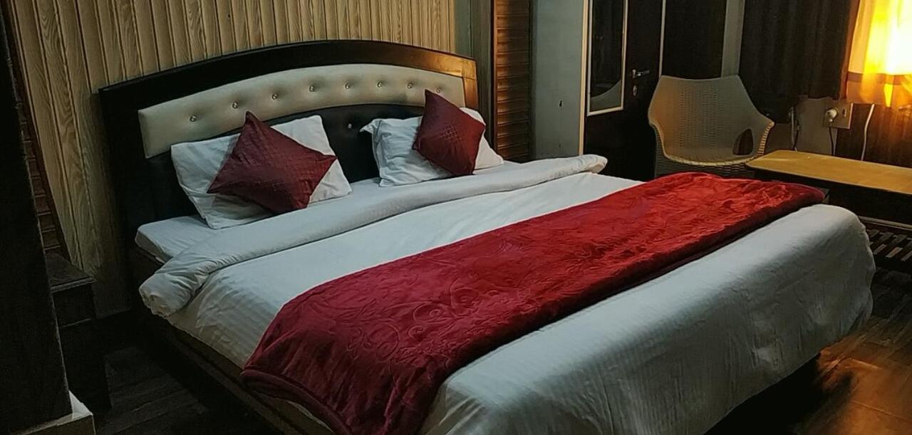 Hotel Aarti Darshan 哈里瓦 外观 照片