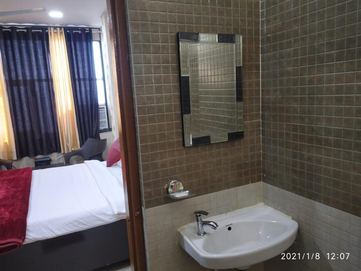 Hotel Aarti Darshan 哈里瓦 外观 照片