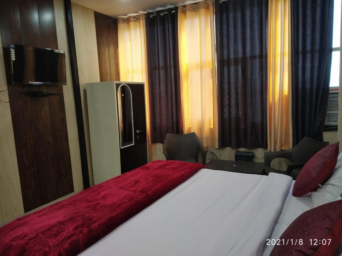 Hotel Aarti Darshan 哈里瓦 外观 照片
