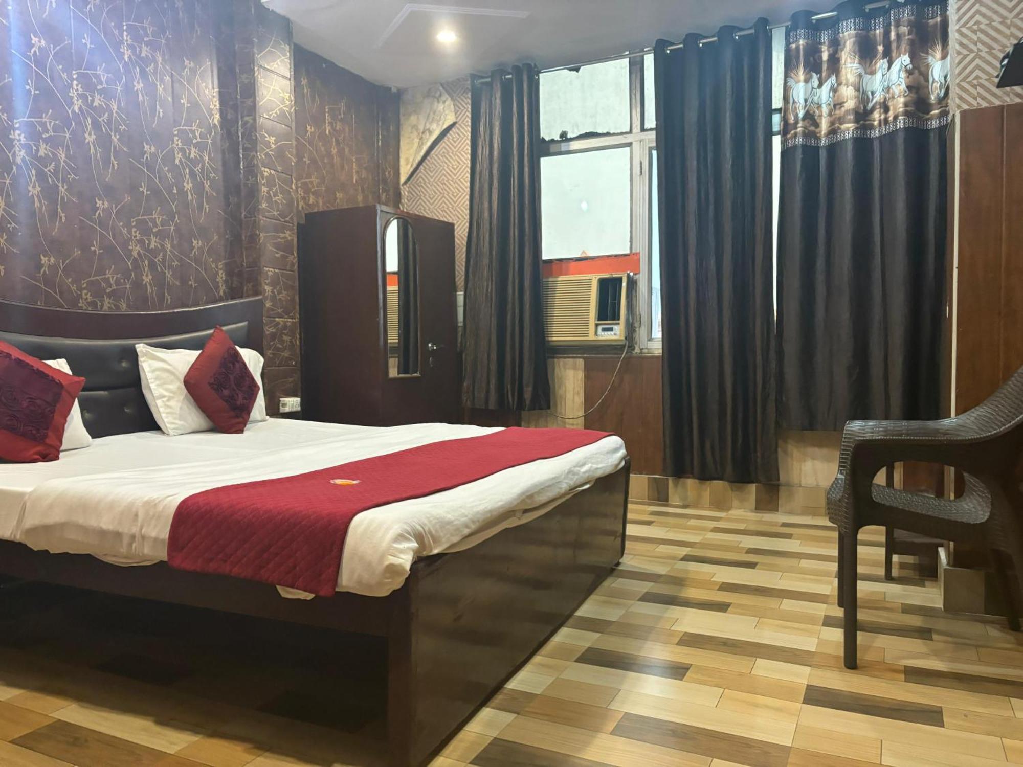 Hotel Aarti Darshan 哈里瓦 外观 照片