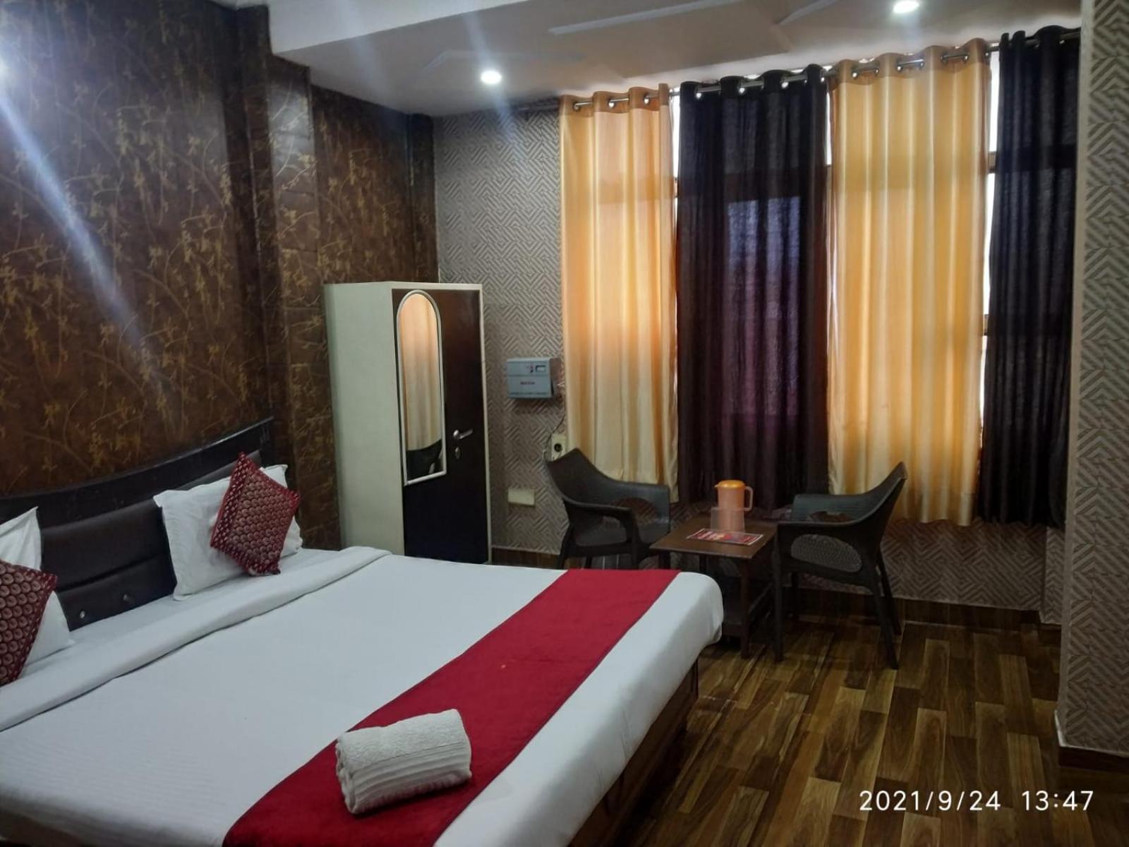 Hotel Aarti Darshan 哈里瓦 外观 照片